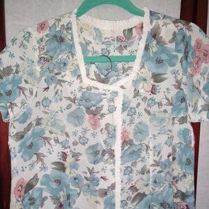 New 2 Piece Lounger Sz S